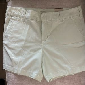 Women’s Light Green Bass Shorts, Size 12